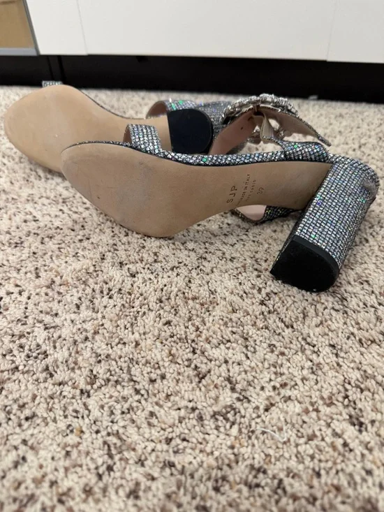 NEW NWOT SJP by Sarah Jessica Parker Iridescent Crystal Block Heel Sandal - Picture 4 of 6